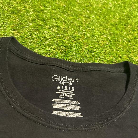 Vintage Happy Halloween Graphic T - Picture 3 of 4